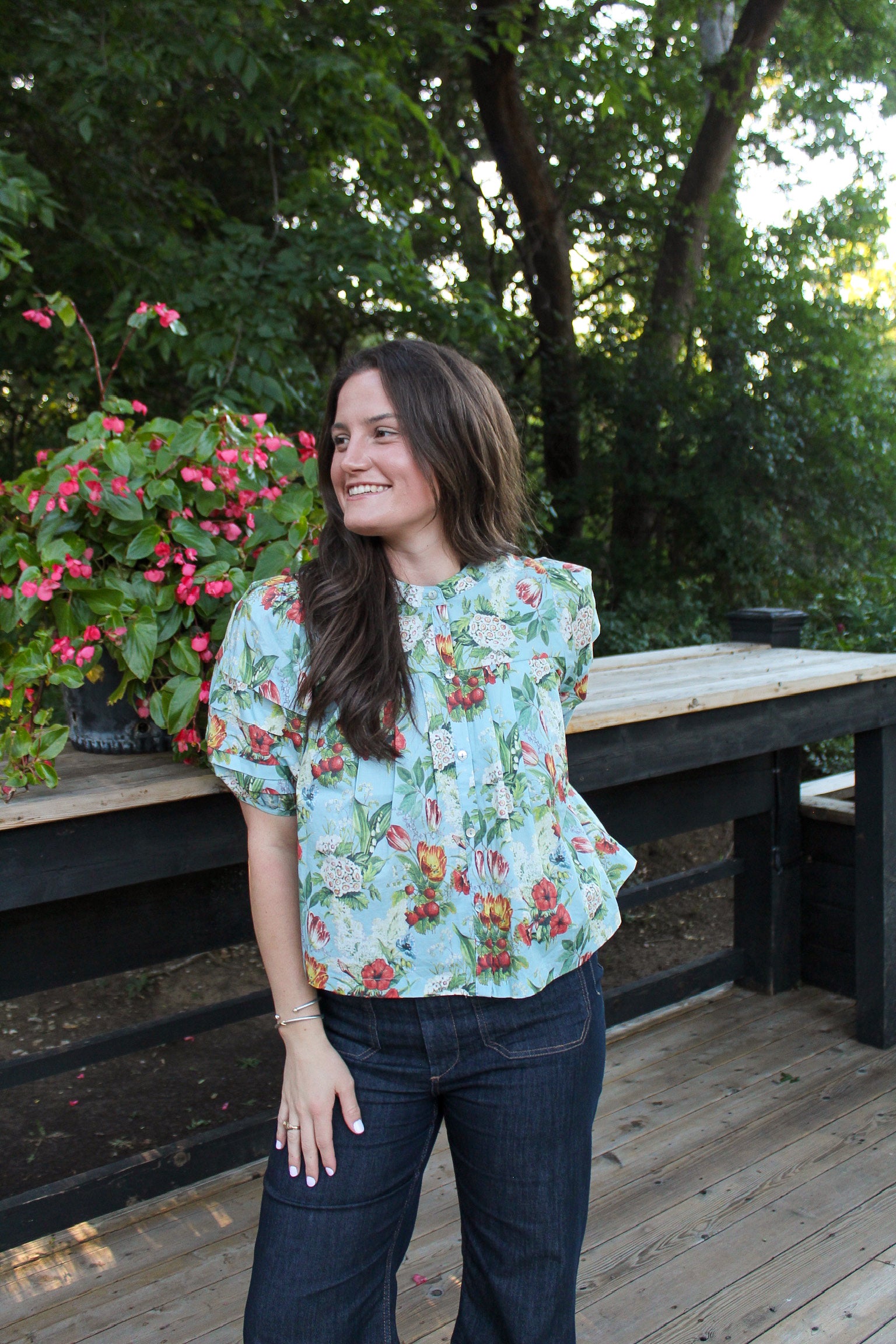 The Jennifer Top